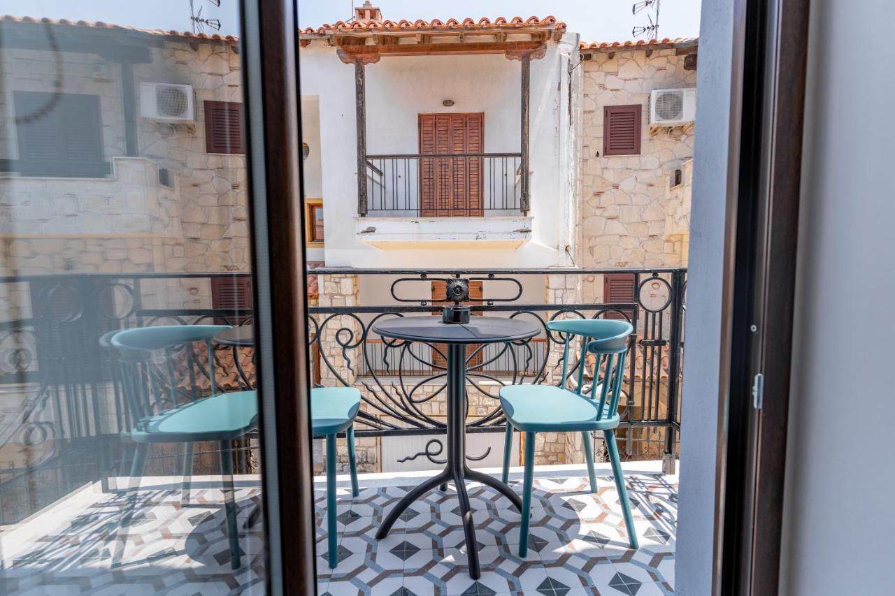 Ikia Katsani Villa Afytos Exteriör bild
