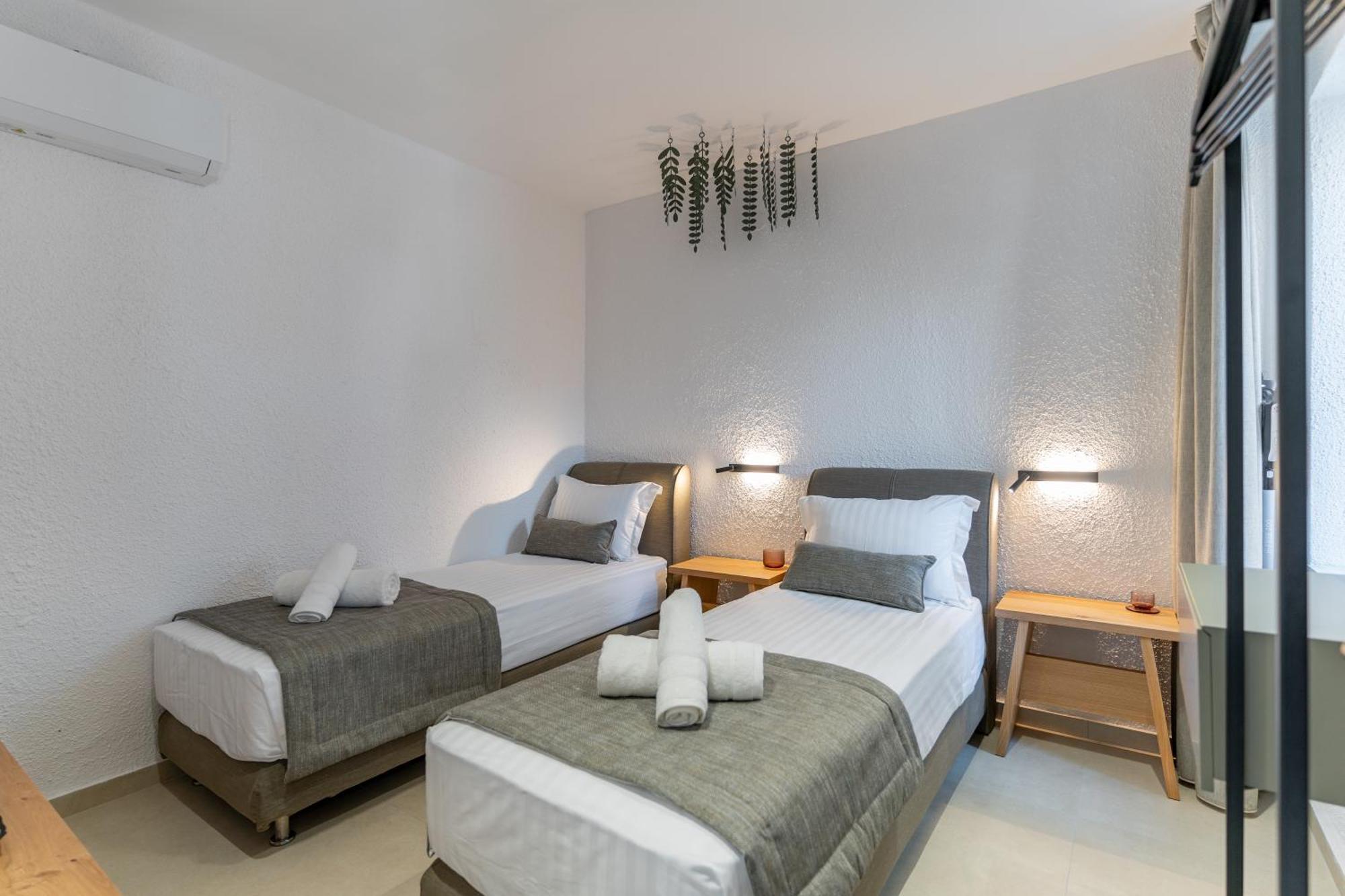 Ikia Katsani Villa Afytos Exteriör bild